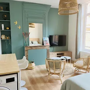  Apartment Proximite Gares De