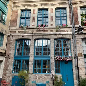  Homestay Privee Place Aux Oignons